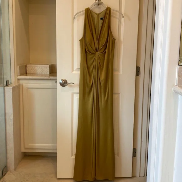 Coco + Carmen | Dresses | Gold Evening Gown Carmen Marc Valvo Size 8 | Poshmark Coco + Carmen | Dresses | Gold Evening Gown Carmen Marc Valvo Size 8 | Poshmark